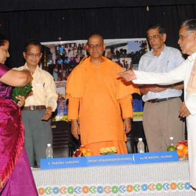 Ms. Malini Hm Releases Book Shirdi Sai Baba