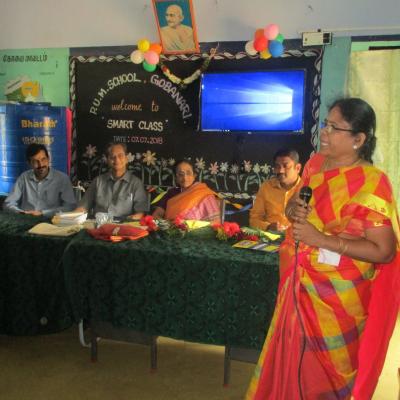 Hm Of School Mrs Parimala Welcomes The Audience