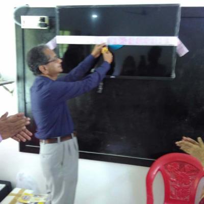Dpf Mt Cutting The Tape To Inaugurate The System